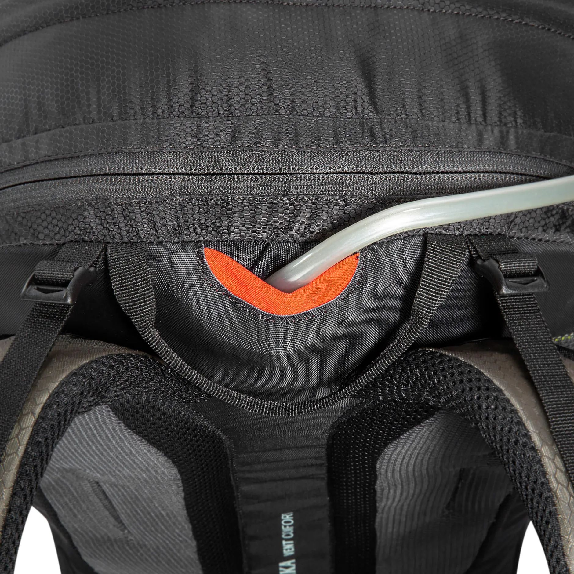 Online Tatonka Fahrrad-Rucksack - Bike Backpack MTB 28 - black